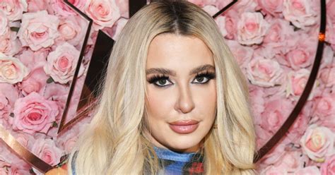 Tana Mongeau Net Worth 2024: Updated Wealth Of The。